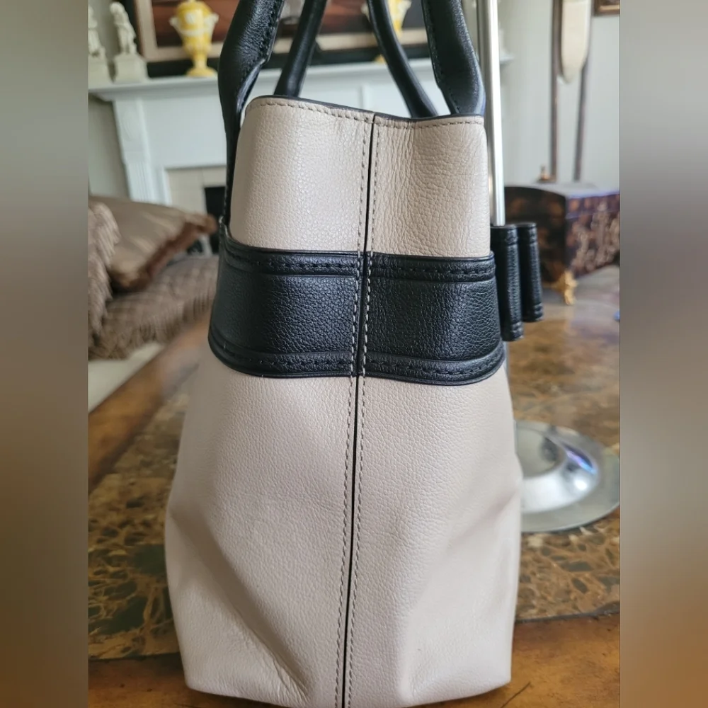 Kate Spade Black and Cream Bow Tote Bag - Picture 4 of 9
